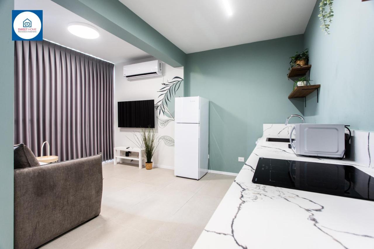 Design Apartments In Netanya Exterior photo